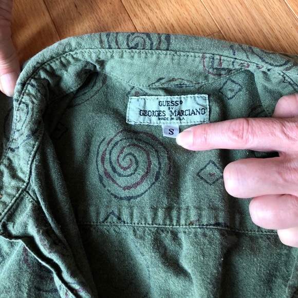 GUESS BRAND button down - Picture 3 of 7
